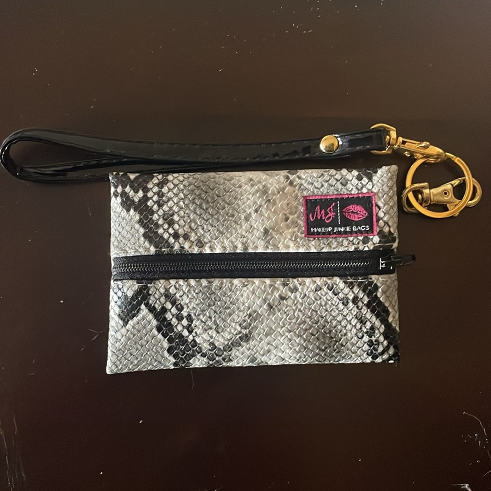 Makeup Junkie Python Micro - image 2